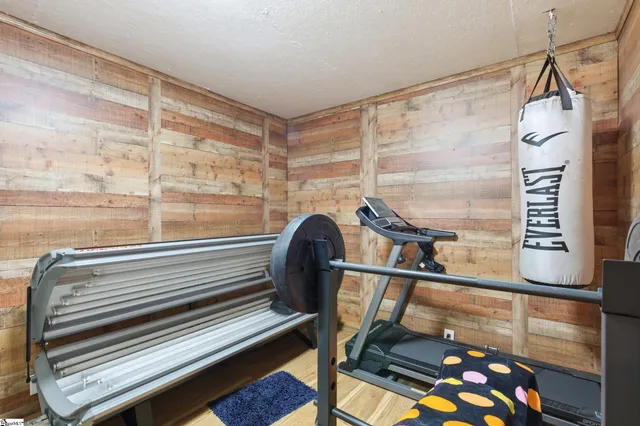 $310,000 | 227 Falling Creek Road, Spartanburg, SC 29301