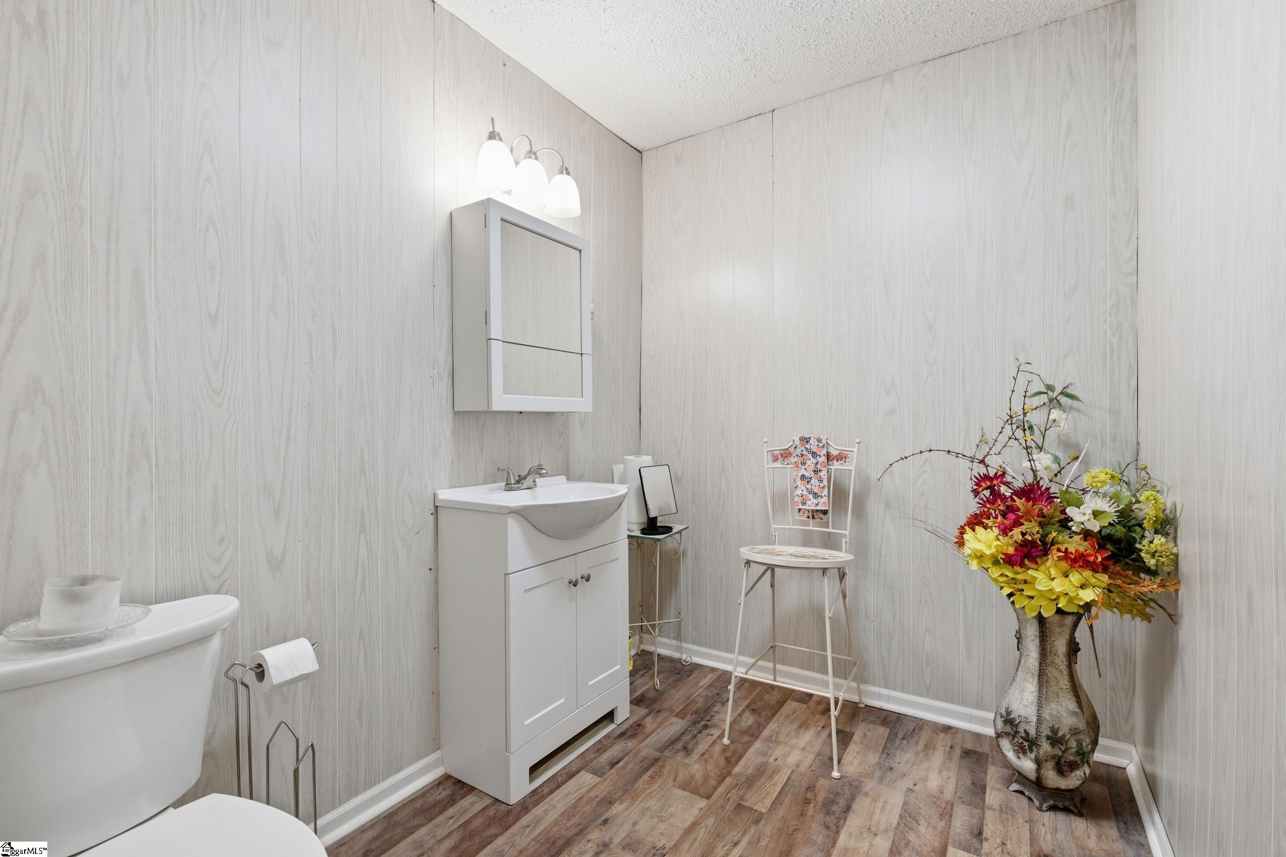 227 Falling Creek Road Spartanburg, SC 29301 - Photo 23 of 35