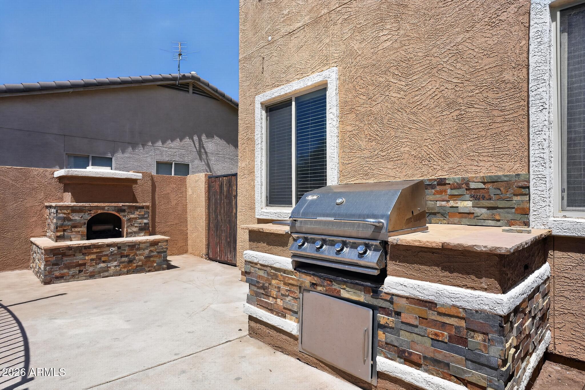 6909 West Carter Road Laveen, AZ 85339 - Photo 22 of 24 19_6909_W_Carter_Rd-Kitchen-039