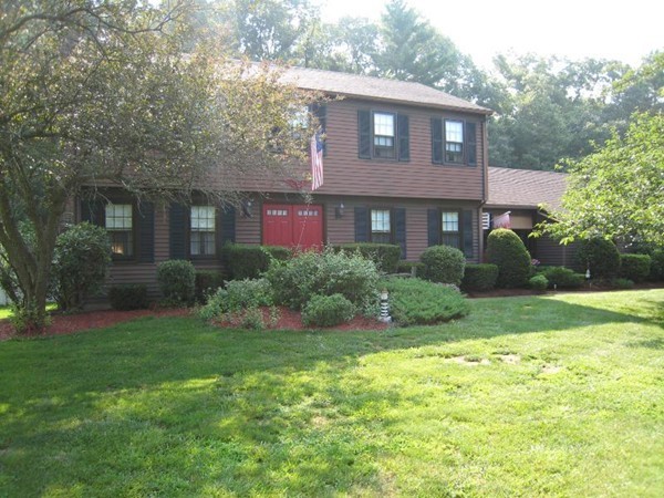 1173 East Mountain Road Westfield, MA 01085 - Photo 2 of 25