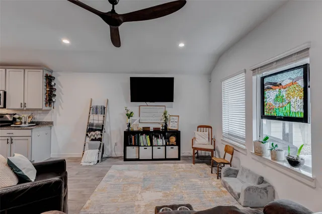 $2,400 | 31642 Brandon Ml Trail, Fulshear, TX 77441