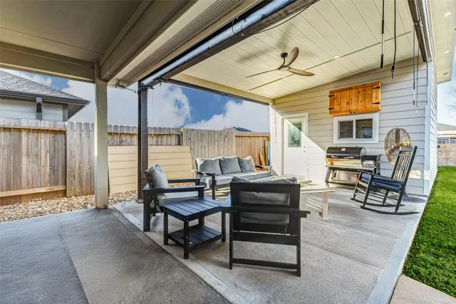 $2,400 | 31642 Brandon Ml Trail, Fulshear, TX 77441