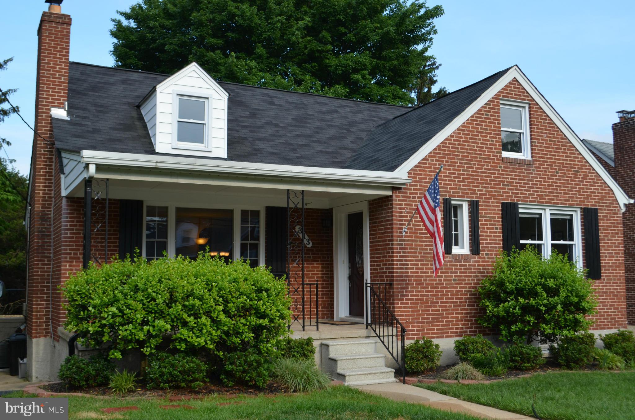 313 Gralan Road Catonsville, MD 21228 - Photo 2 of 30 Exterior (Front)