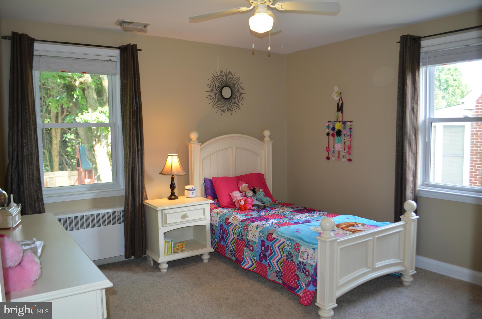 313 Gralan Road Catonsville, MD 21228 - Photo 16 of 30 Main Level Bedroom #1