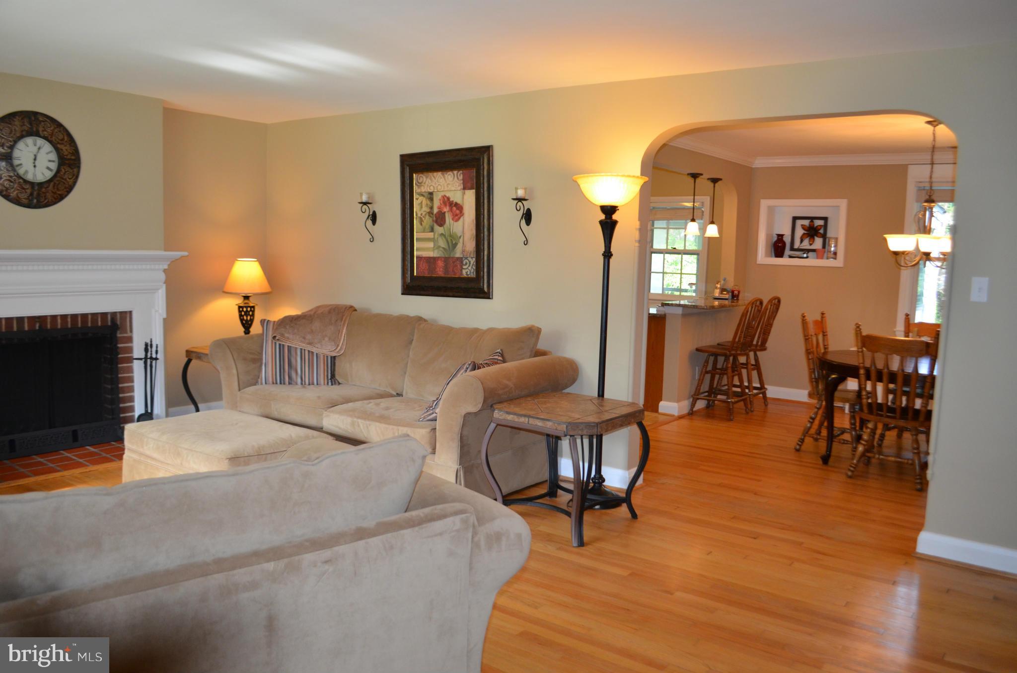 313 Gralan Road Catonsville, MD 21228 - Photo 6 of 30 Living Room view to Dining Room