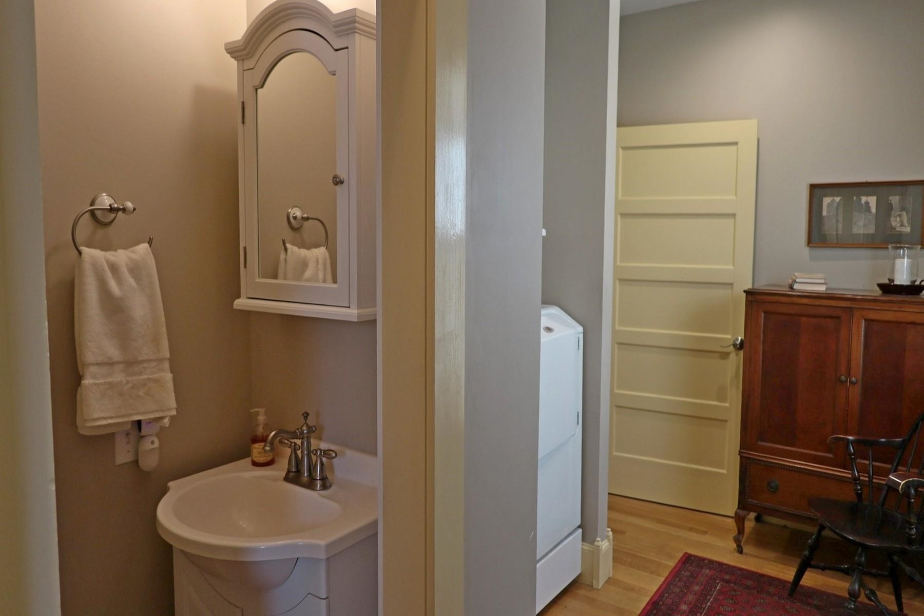 87 Brown Street Rutland, VT 05701 - Photo 18 of 40 Gallery Image 18