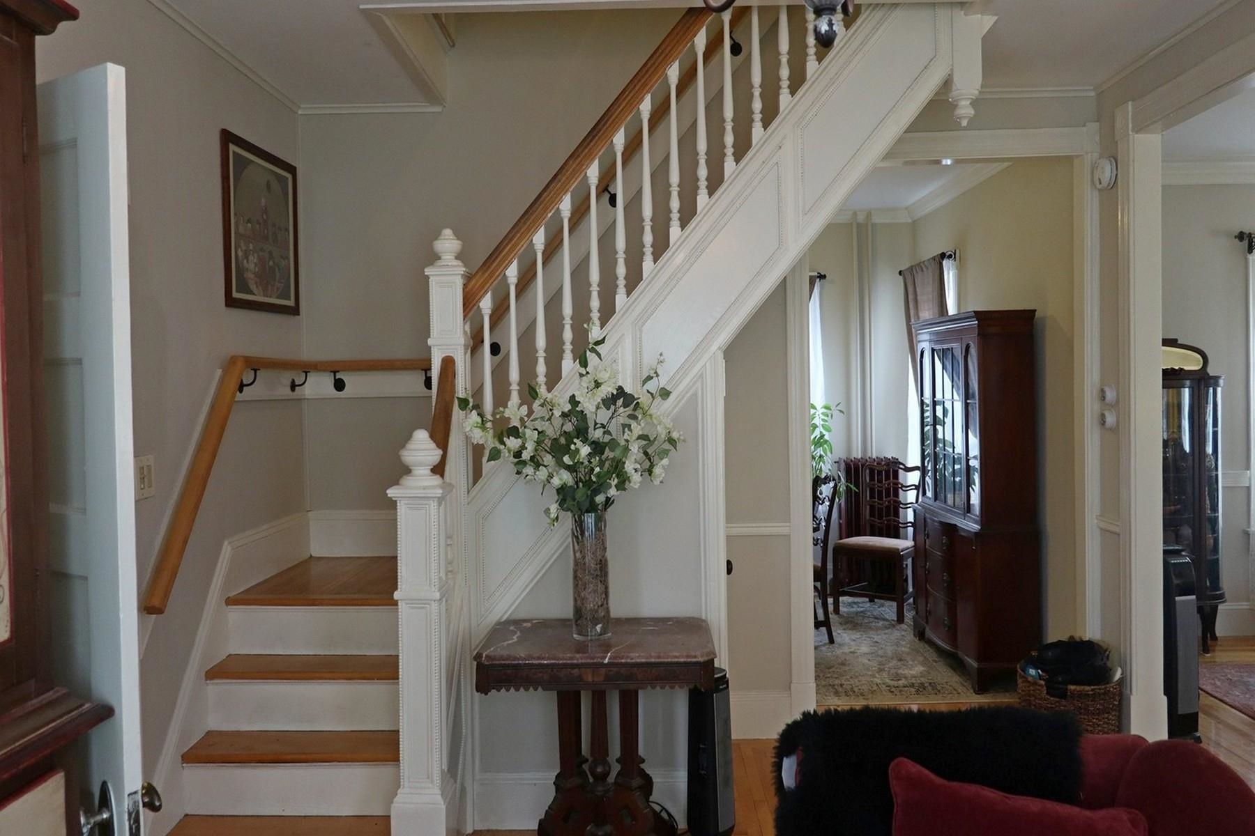 87 Brown Street Rutland, VT 05701 - Photo 5 of 40 Gallery Image 5