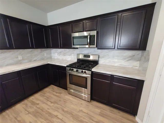 $1,950 | 14223 Glacier Bay Court, Conroe, TX 77384