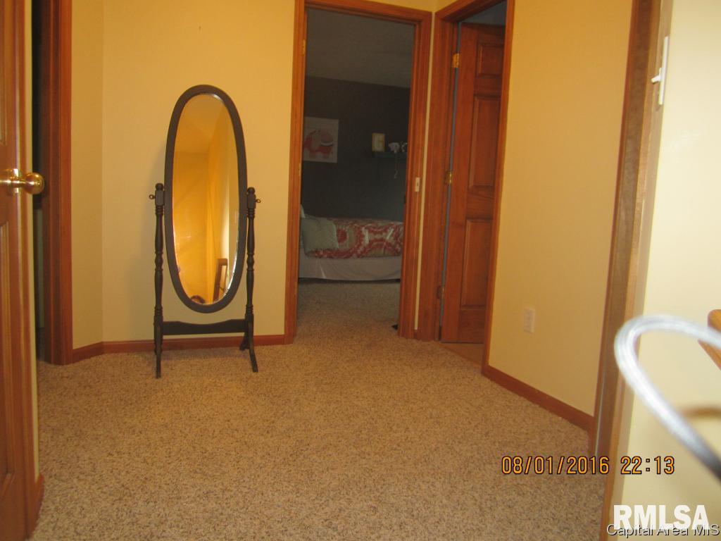 2104 Harrier Road Springfield, IL 62711 - Photo 15 of 36
