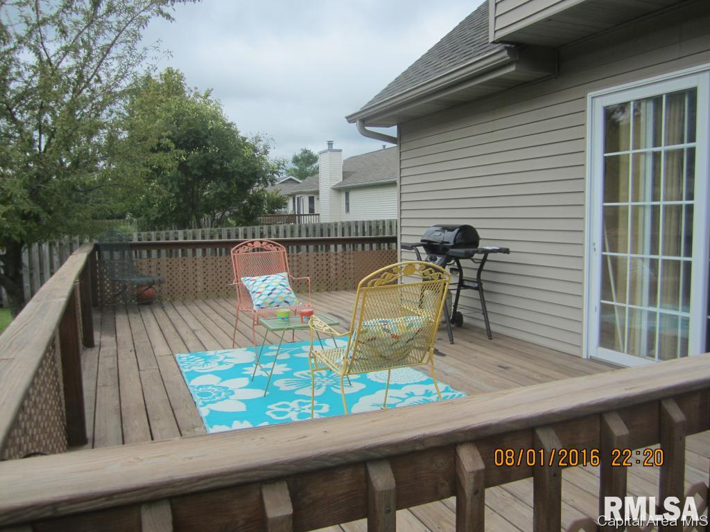 2104 Harrier Road Springfield, IL 62711 - Photo 33 of 36