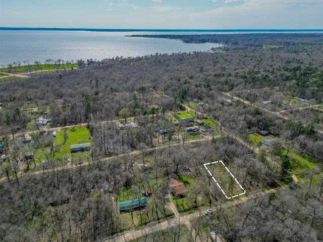 $20,000 | 415 B Cherokee Forest Lane, Livingston, TX 77351