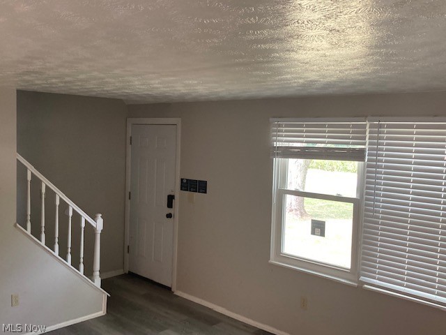 251 North Road Niles, OH 44446 - Photo 3 of 10 Gallery Image 3