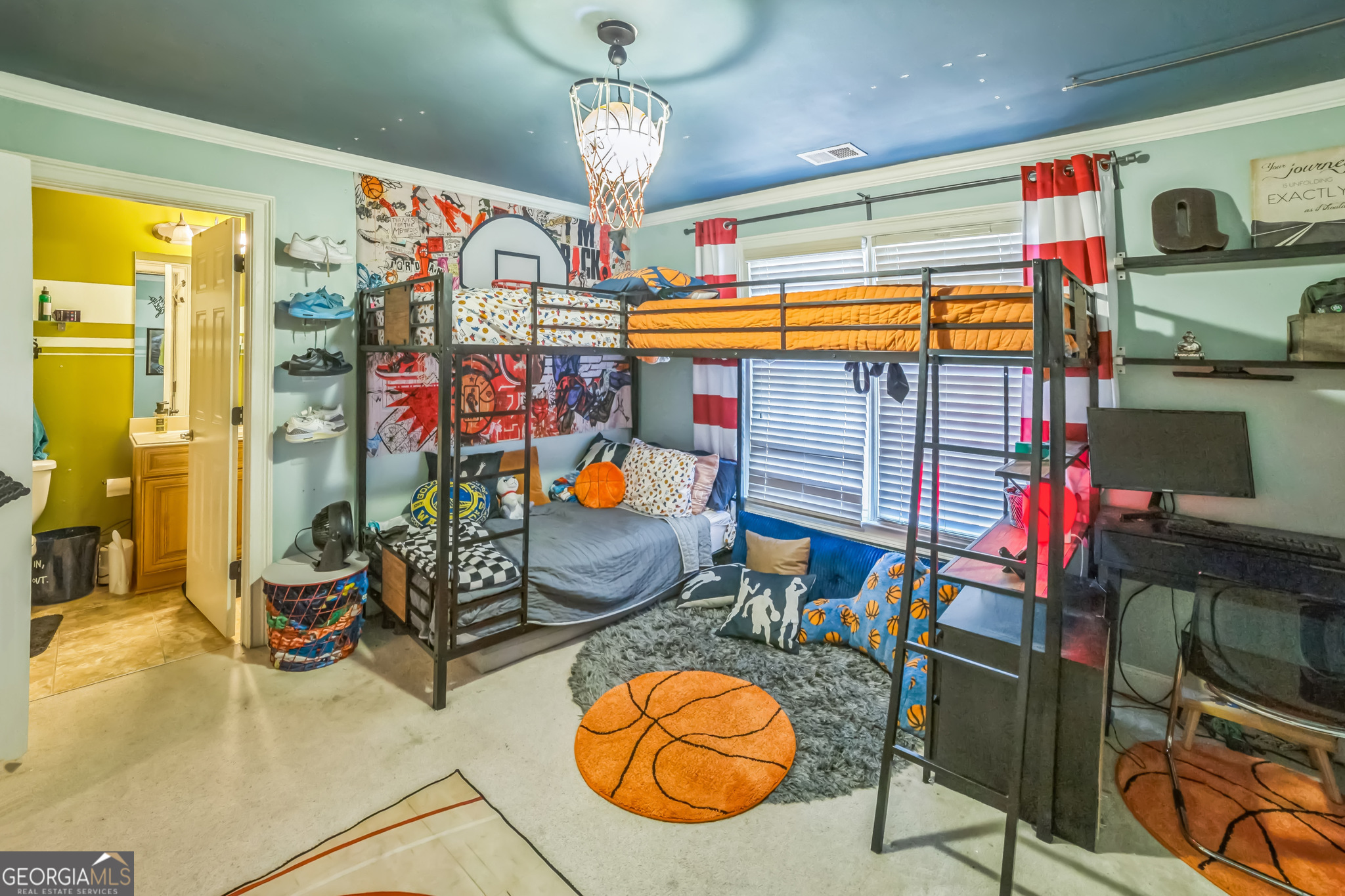 8260 Equinox Lane Fairburn, GA 30213 - Photo 32 of 39 a room with musical instruments