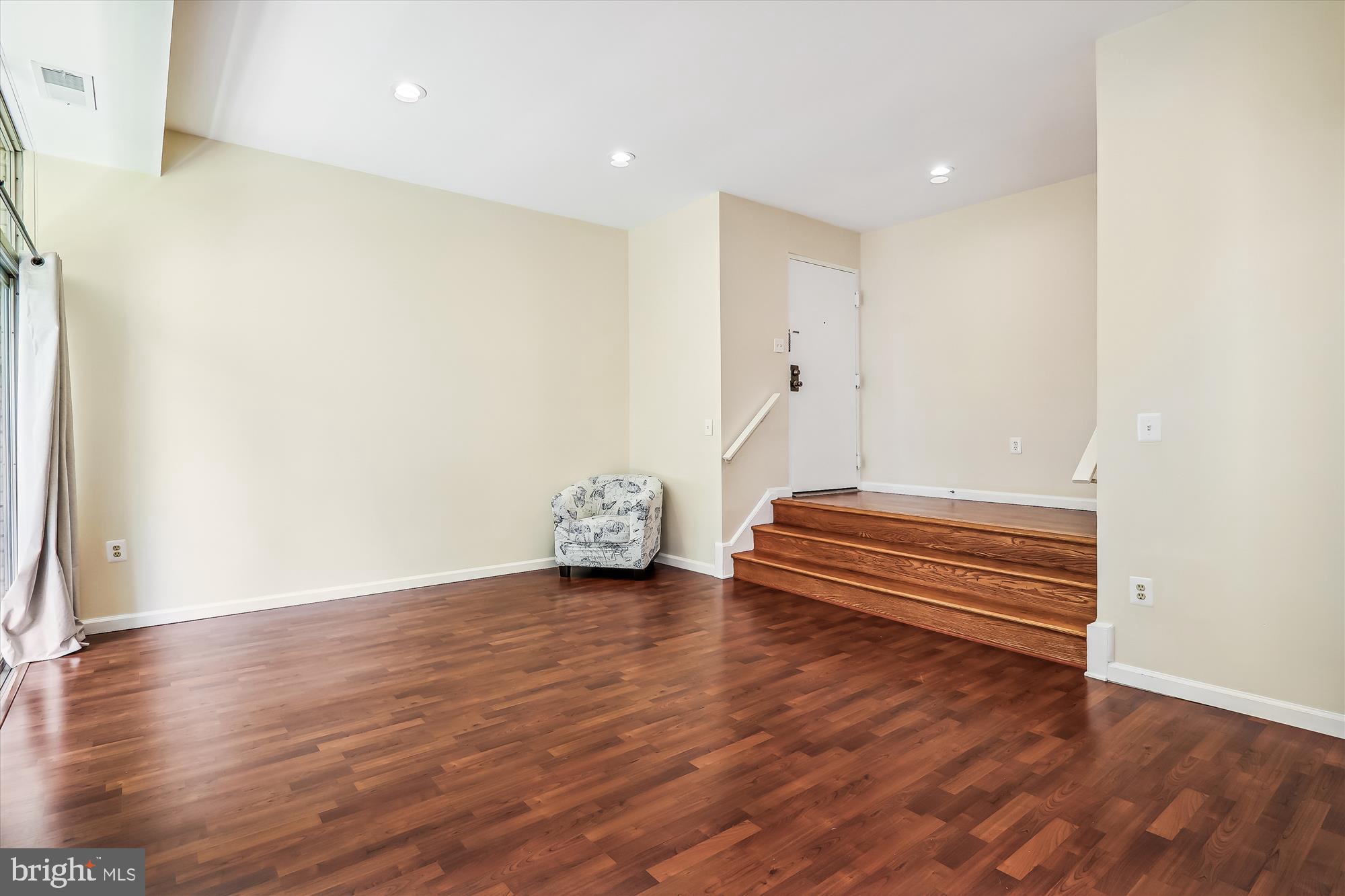 14432 Parkvale Road, Unit 6 Rockville, MD 20853 - Photo 12 of 44 Entrance Foyer