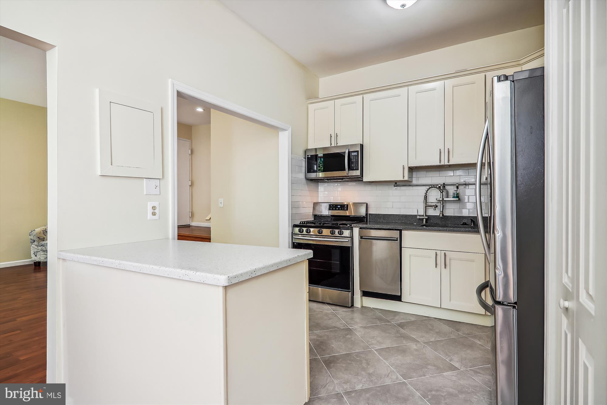 14432 Parkvale Road, Unit 6 Rockville, MD 20853 - Photo 7 of 44 Lots of Cabinet & Counter Space