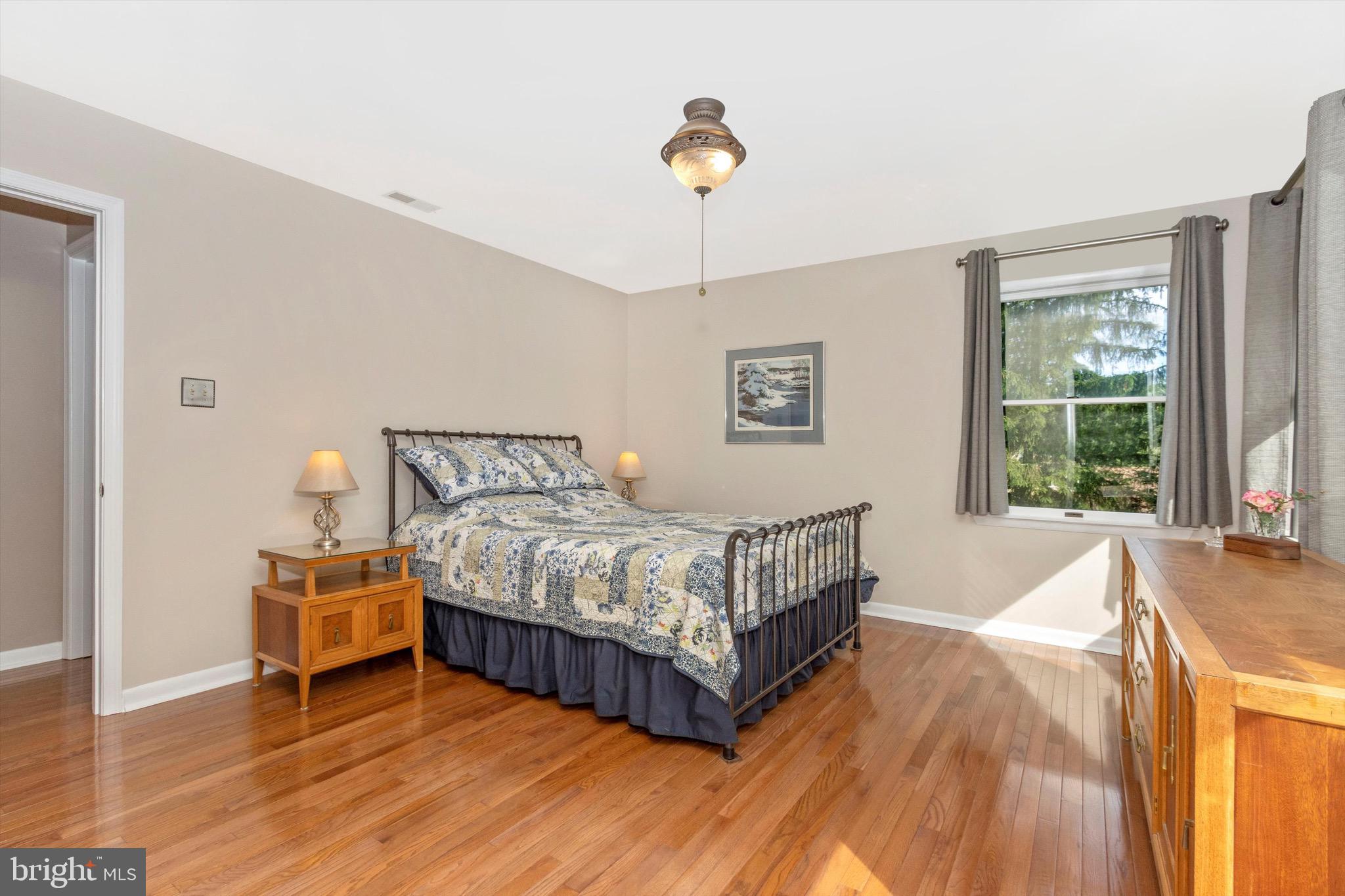 13238 Hunt Ridge Road Ellicott City, MD 21042 - Photo 21 of 56