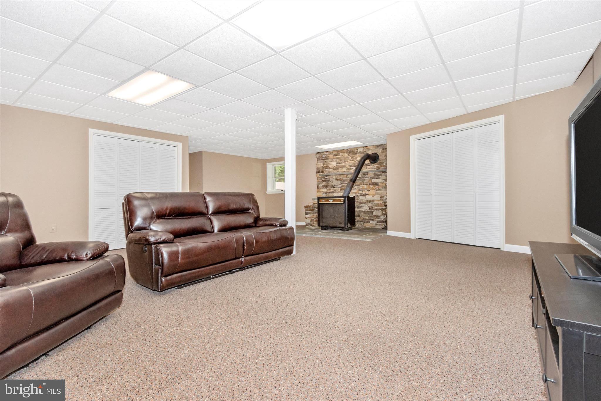 13238 Hunt Ridge Road Ellicott City, MD 21042 - Photo 33 of 56