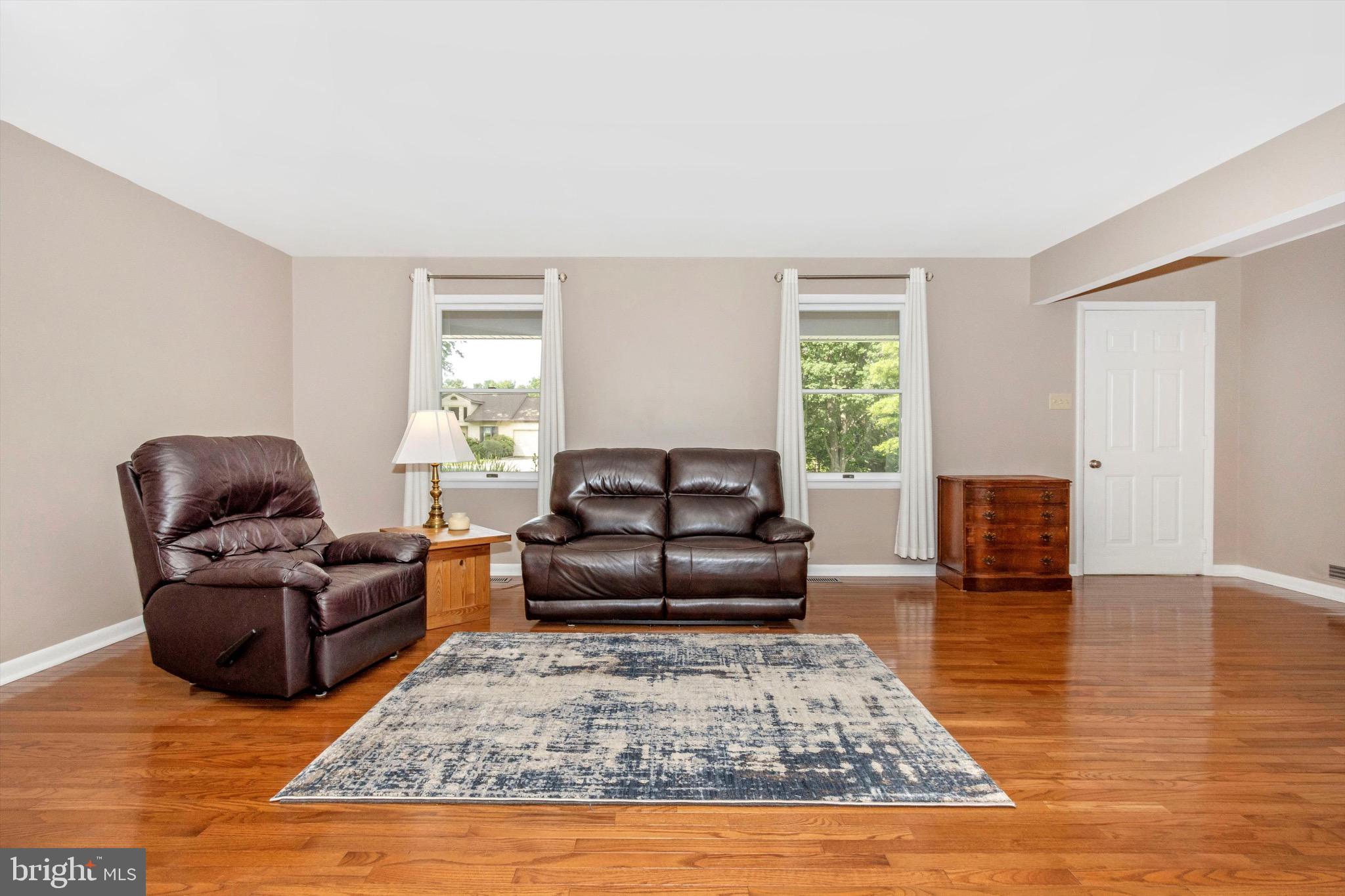 13238 Hunt Ridge Road Ellicott City, MD 21042 - Photo 9 of 56