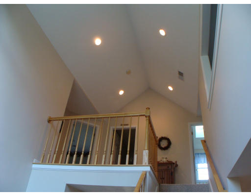 92 Mashapaug Road Sturbridge, MA 01566 - Photo 10 of 30