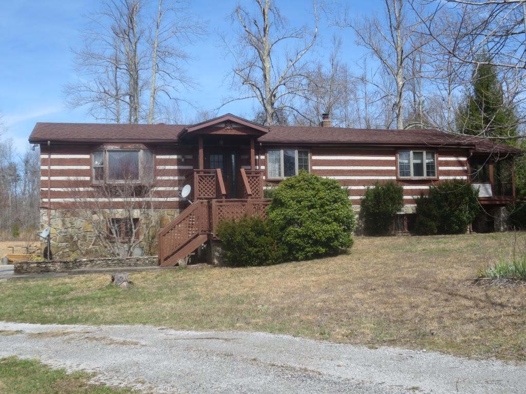 383 Green Meadow Road Sparta, TN 38583 - Photo 1 of 37 Outside_Front