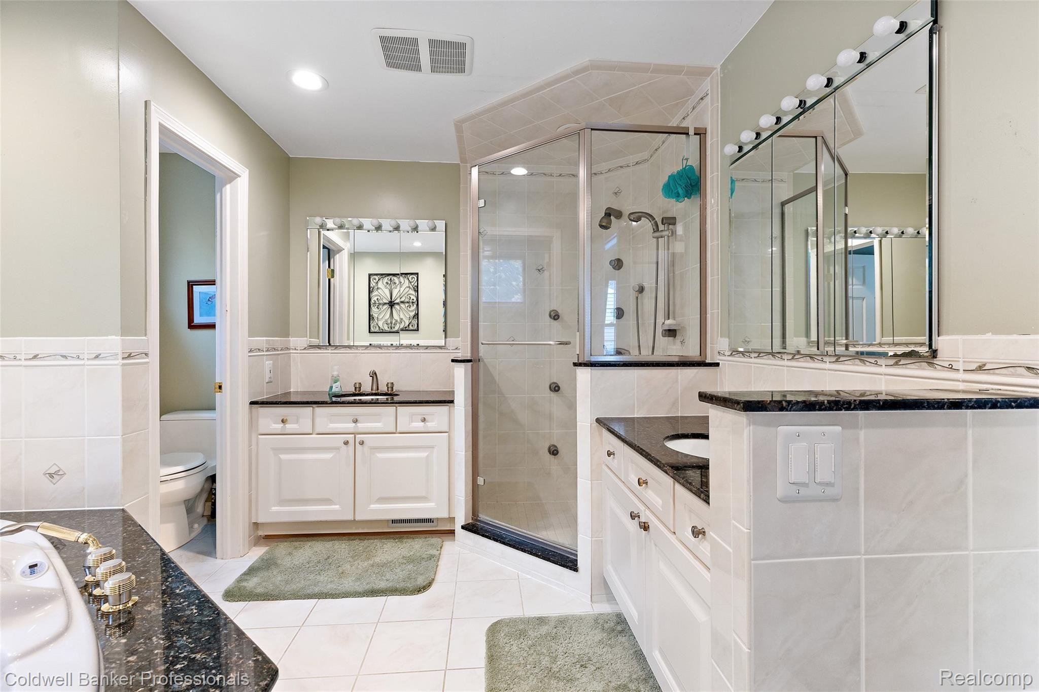 1288 Barneswood Lane Rochester, MI 48306 - Photo 36 of 49 1288 Barneswood Ln-36.jpg