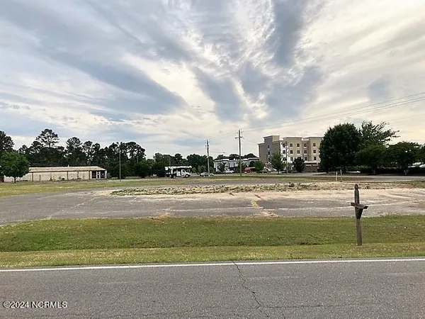 $425,000 | 1100 Sunburst Drive, Goldsboro, NC 27534