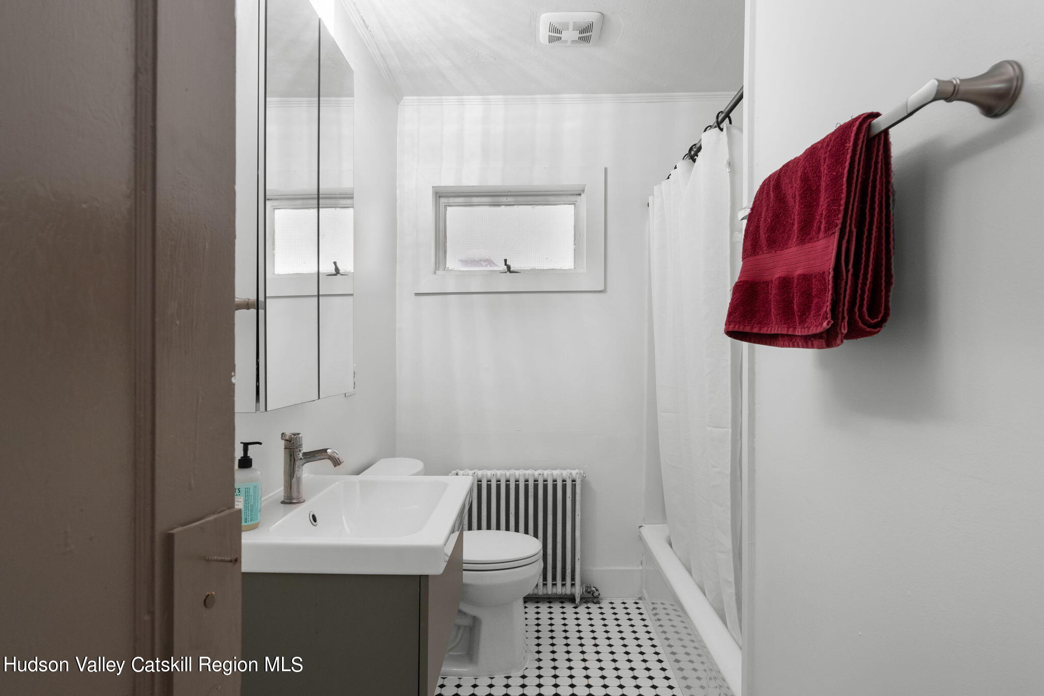 154 Spring Street Catskill, NY 12414 - Photo 20 of 32 17-web-or-mls-154-Spring-St-20