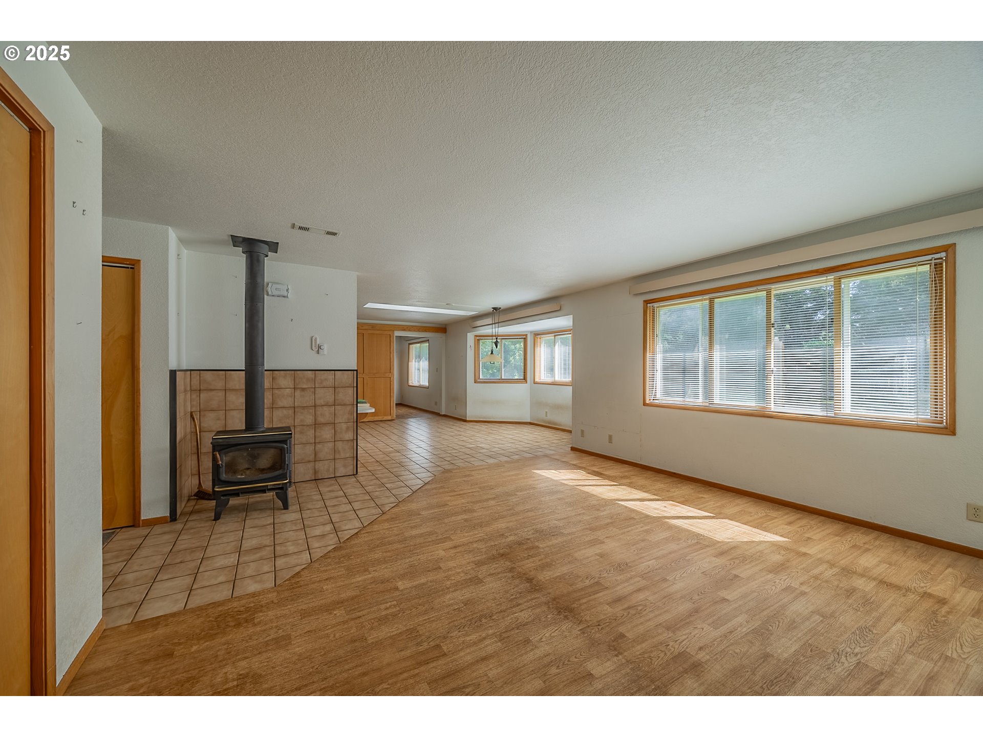 56017 Ferry Road Bandon, OR 97411 - Photo 15 of 48 Gallery Image 15