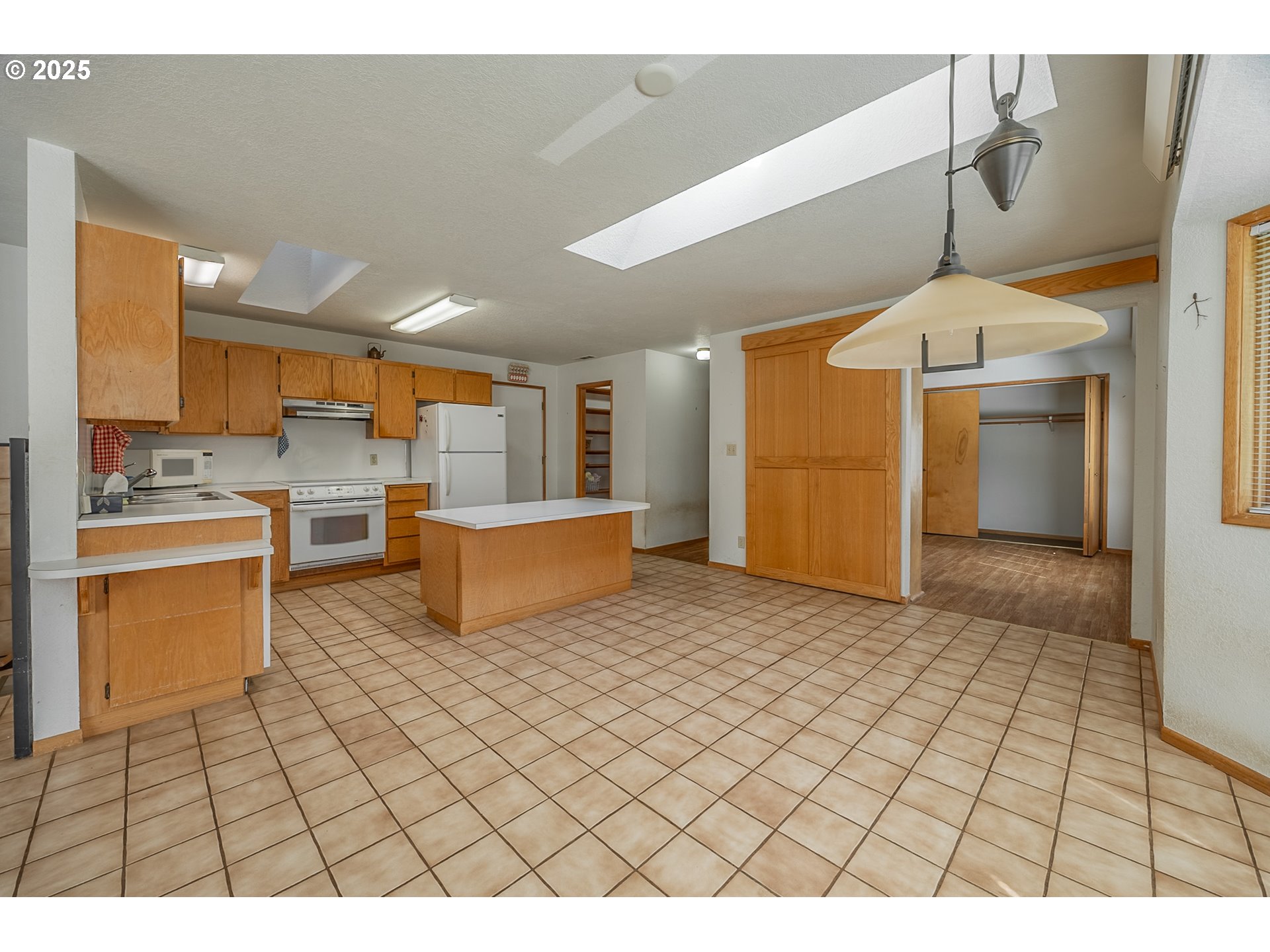 56017 Ferry Road Bandon, OR 97411 - Photo 19 of 48 Gallery Image 19