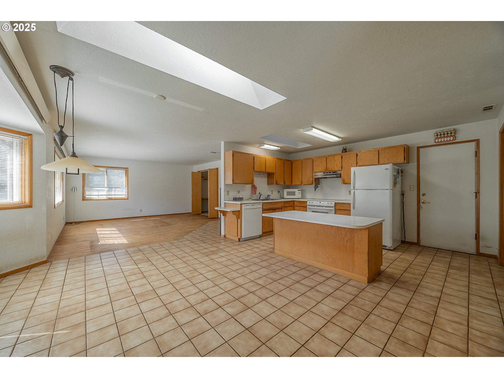 56017 Ferry Road Bandon, OR 97411 - Photo 20 of 48 Gallery Image 20