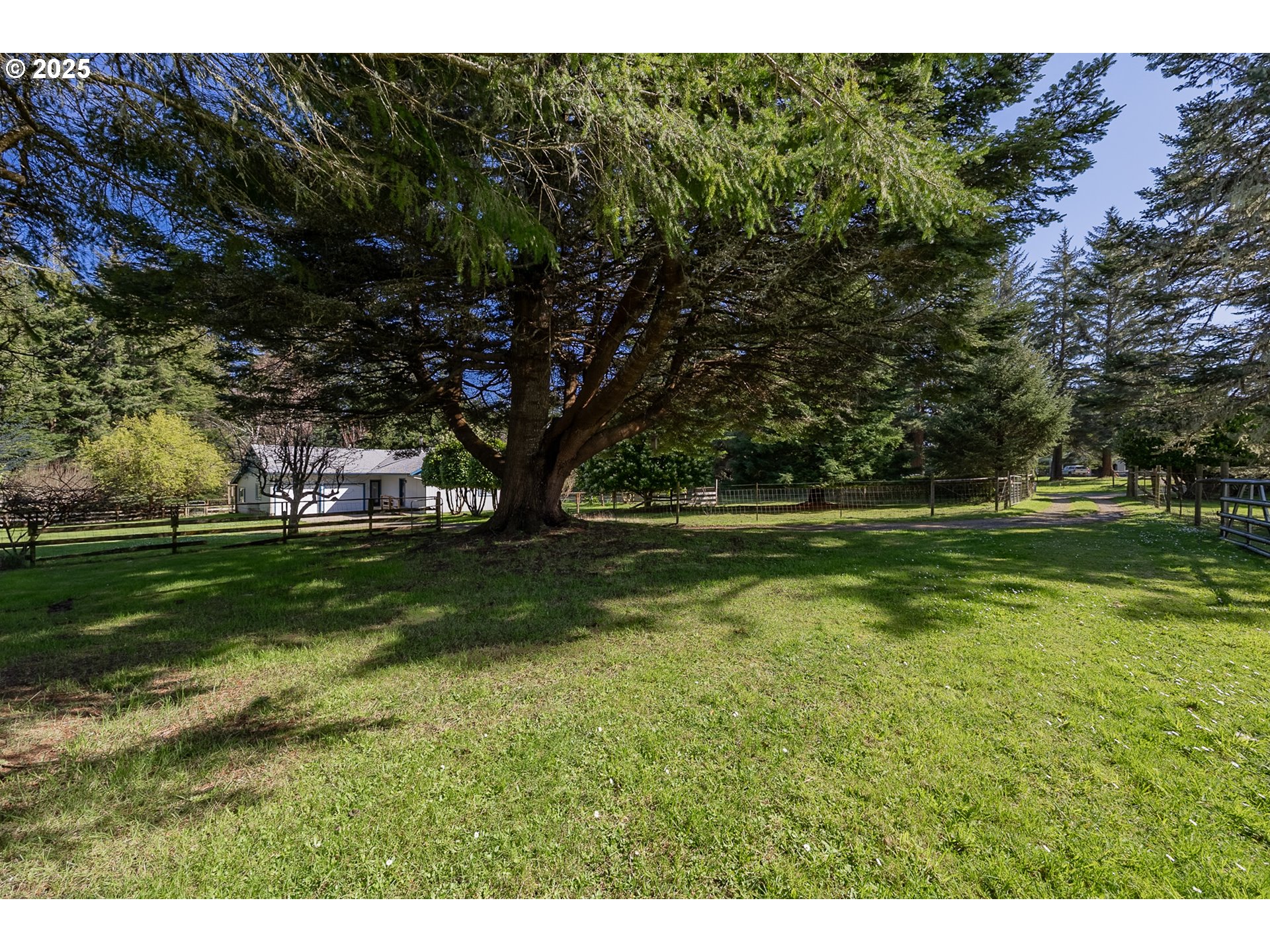 56017 Ferry Road Bandon, OR 97411 - Photo 40 of 48 Gallery Image 40