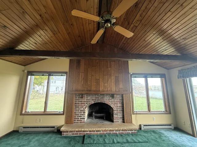 $399,000 | 1432 Eustace Drive, Dixon, IL 61021