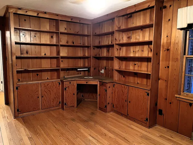 $399,000 | 1432 Eustace Drive, Dixon, IL 61021