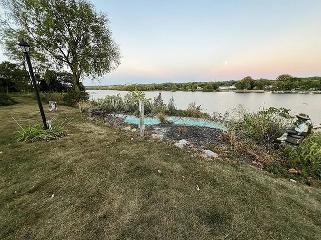 $399,000 | 1432 Eustace Drive, Dixon, IL 61021