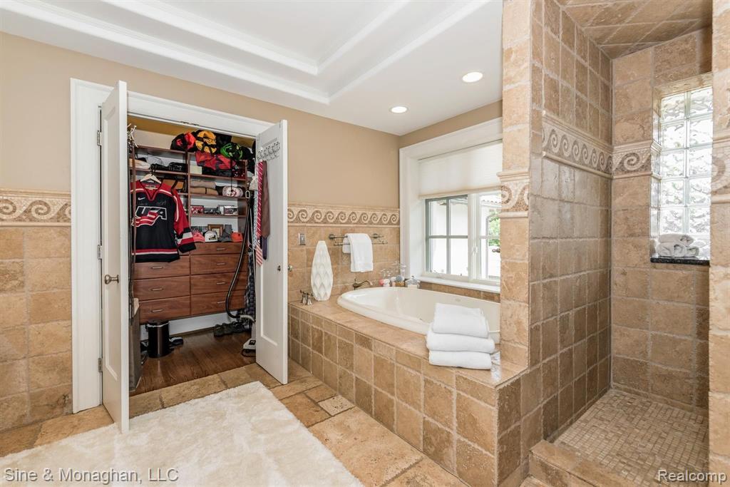 1040 Devonshire Road Grosse Pointe Park, MI 48230 - Photo 40 of 95