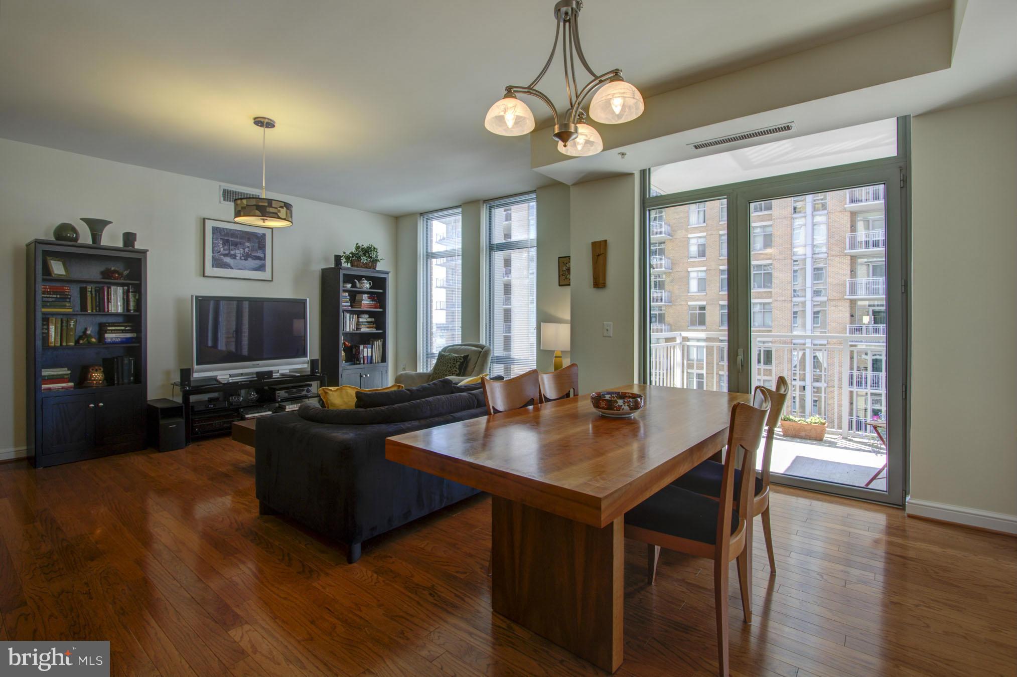 11990 Market Street, Unit 807 Reston, VA 20190 - Photo 7 of 30 Dining Room