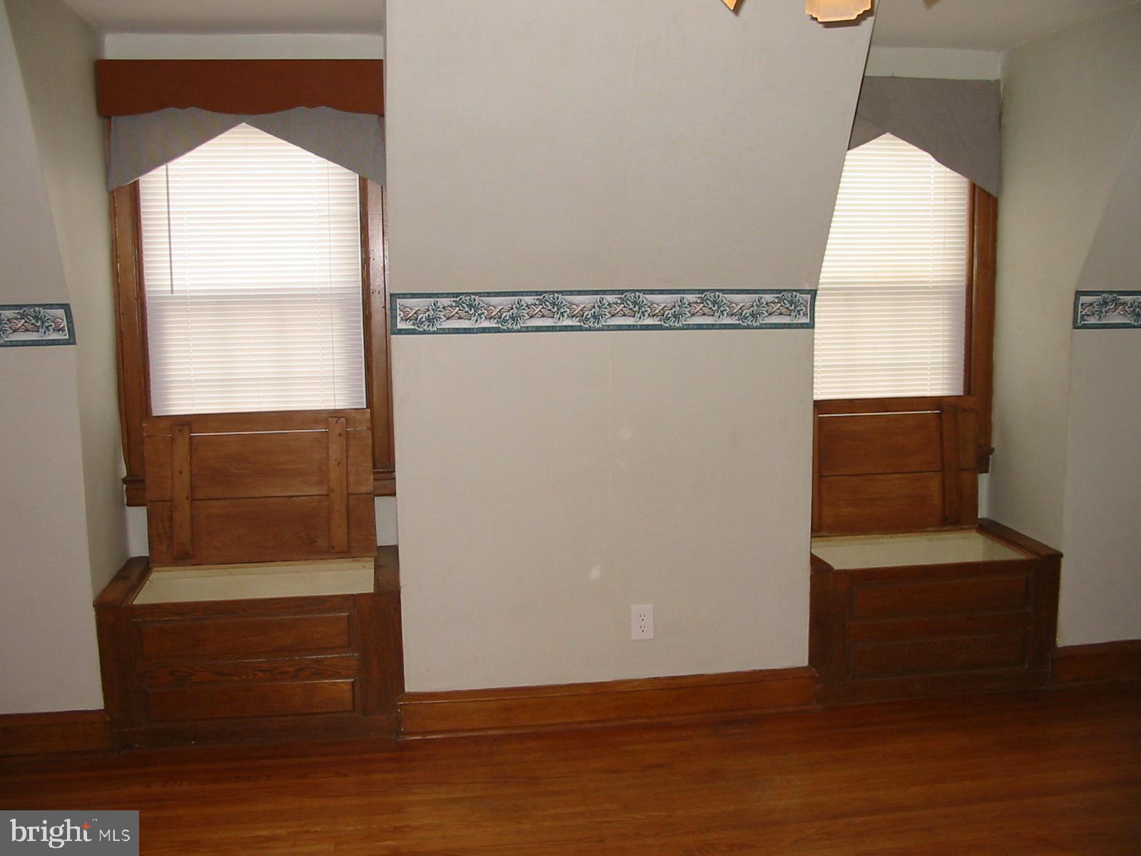 2901 Morris Road Ardmore, PA 19003 - Photo 29 of 67 two window benches offer storage (open) ...
