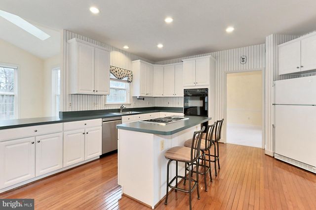 $1,155,000 | 4307 Mission Court, Alexandria, VA 22310