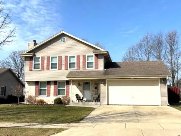 $414,900 | 1661 Falcon Drive, Hartford, WI 53027