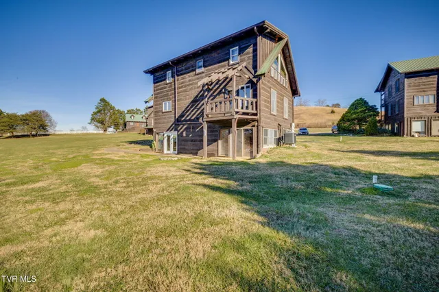 $1,300 | 2444 West Allens Bridge Road, Unit 14, Greeneville, TN 37743