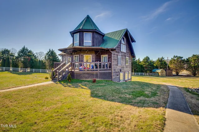 $1,300 | 2444 West Allens Bridge Road, Unit 14, Greeneville, TN 37743