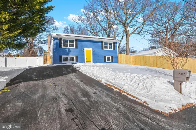 $450,000 | 1402 Valley Creek Road, Severn, MD 21144