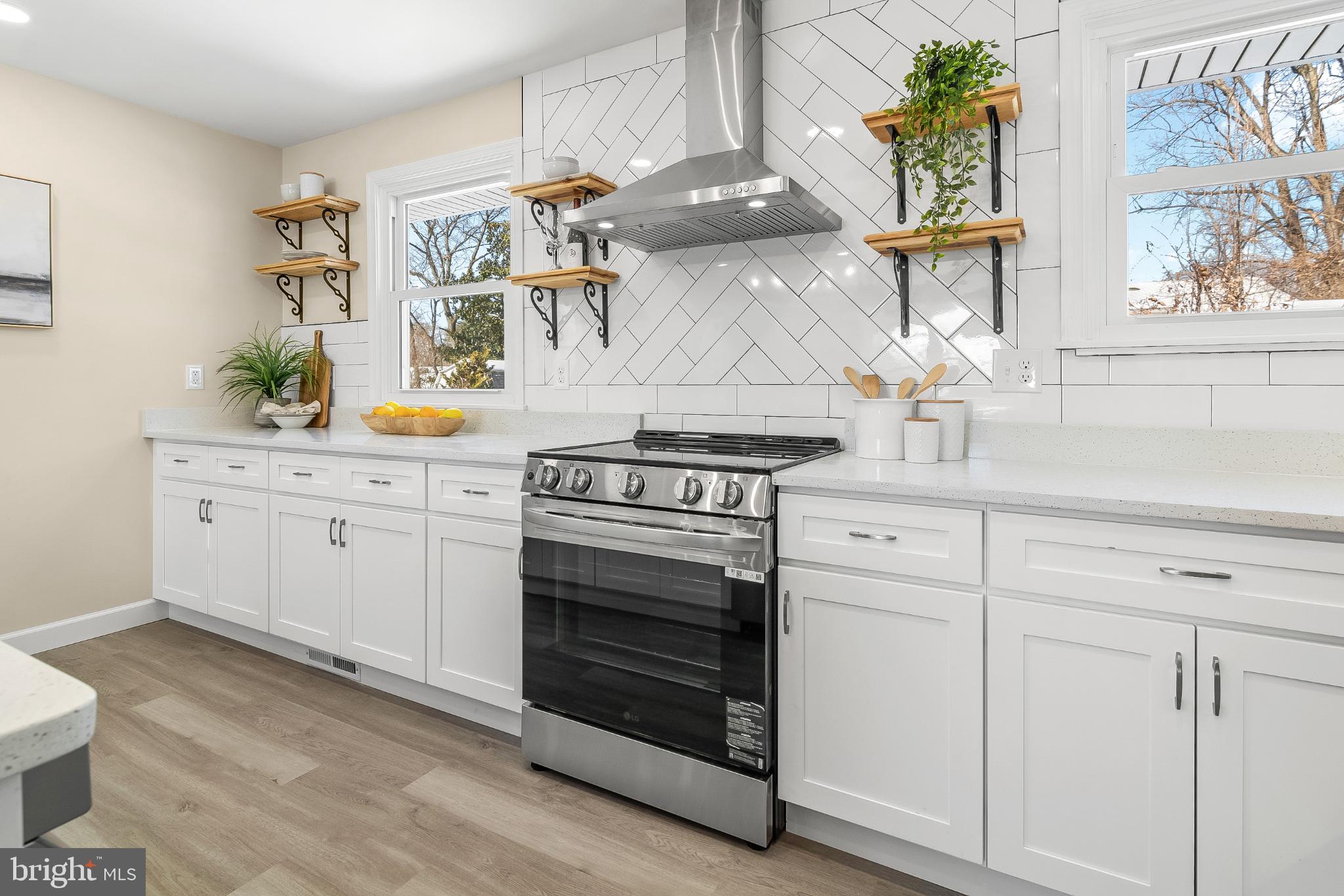 1402 Valley Creek Road Severn, MD 21144 - Photo 14 of 46 Tile Backsplash With Herringbone Patterns