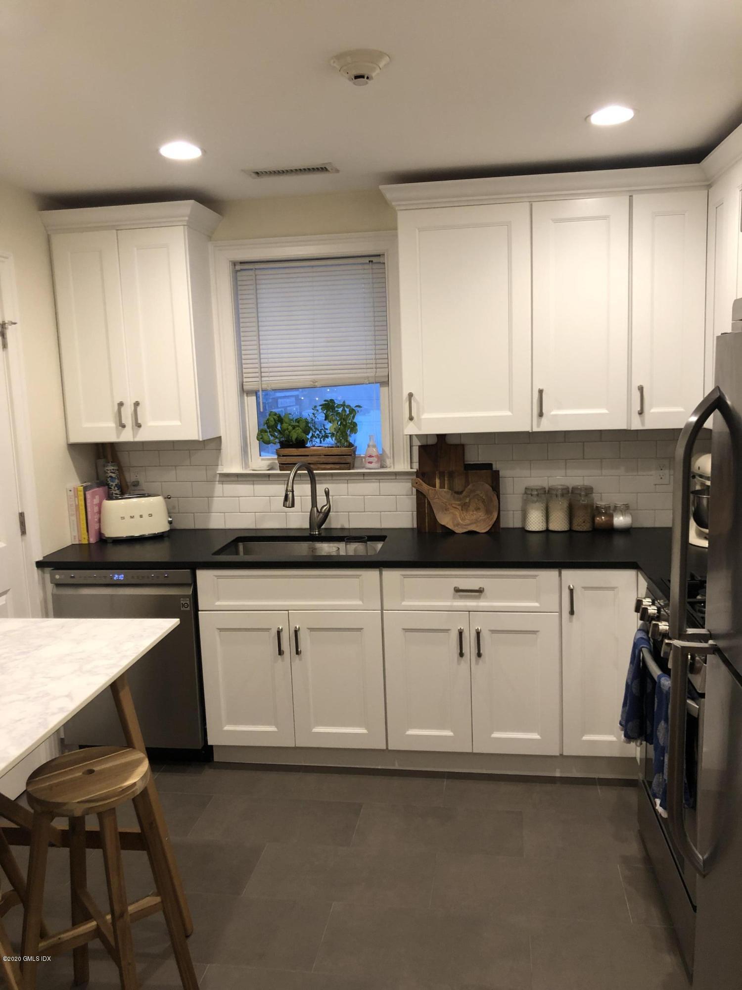 239 East Putnam Avenue, Unit 4 Cos Cob, CT 06807 - Photo 4 of 13 IMG_9448