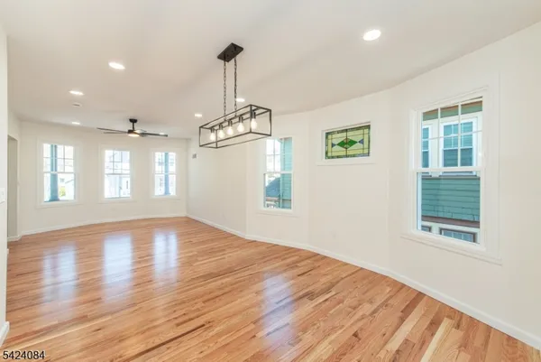 $3,000 | 39 Beekman Street, Bloomfield, NJ 07003