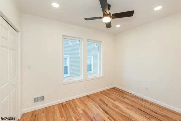 $3,000 | 39 Beekman Street, Bloomfield, NJ 07003