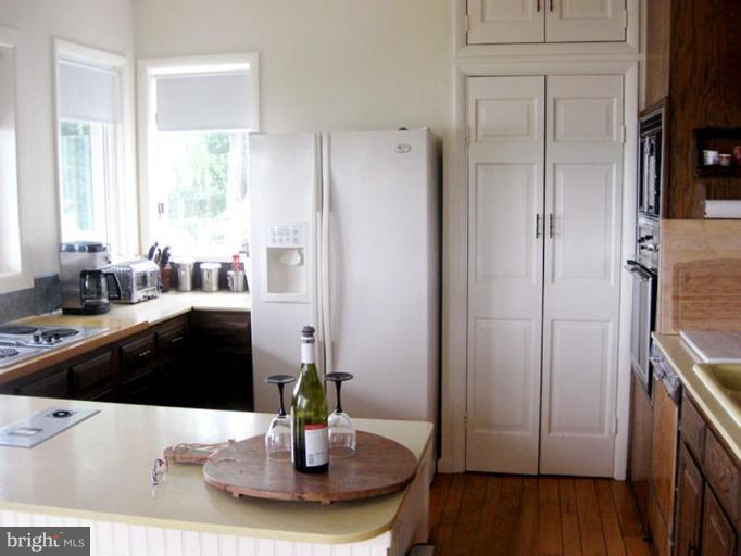 2992 Friends Road Annapolis, MD 21401 - Photo 10 of 21 Kitchen