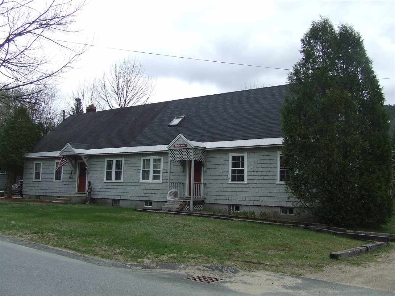 45 Pollard Road, Unit 1 Lincoln, NH 03251 - Photo 2 of 32
