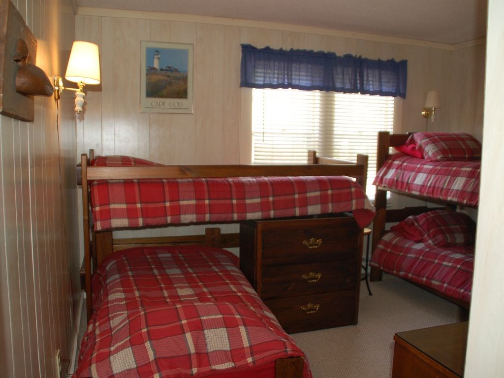 45 Pollard Road, Unit 1 Lincoln, NH 03251 - Photo 18 of 32