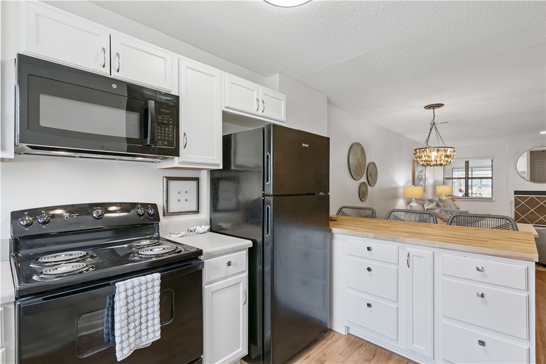 1498 Demere Road, Unit D3 St. Simons Island, GA 31522 - Photo 4 of 21